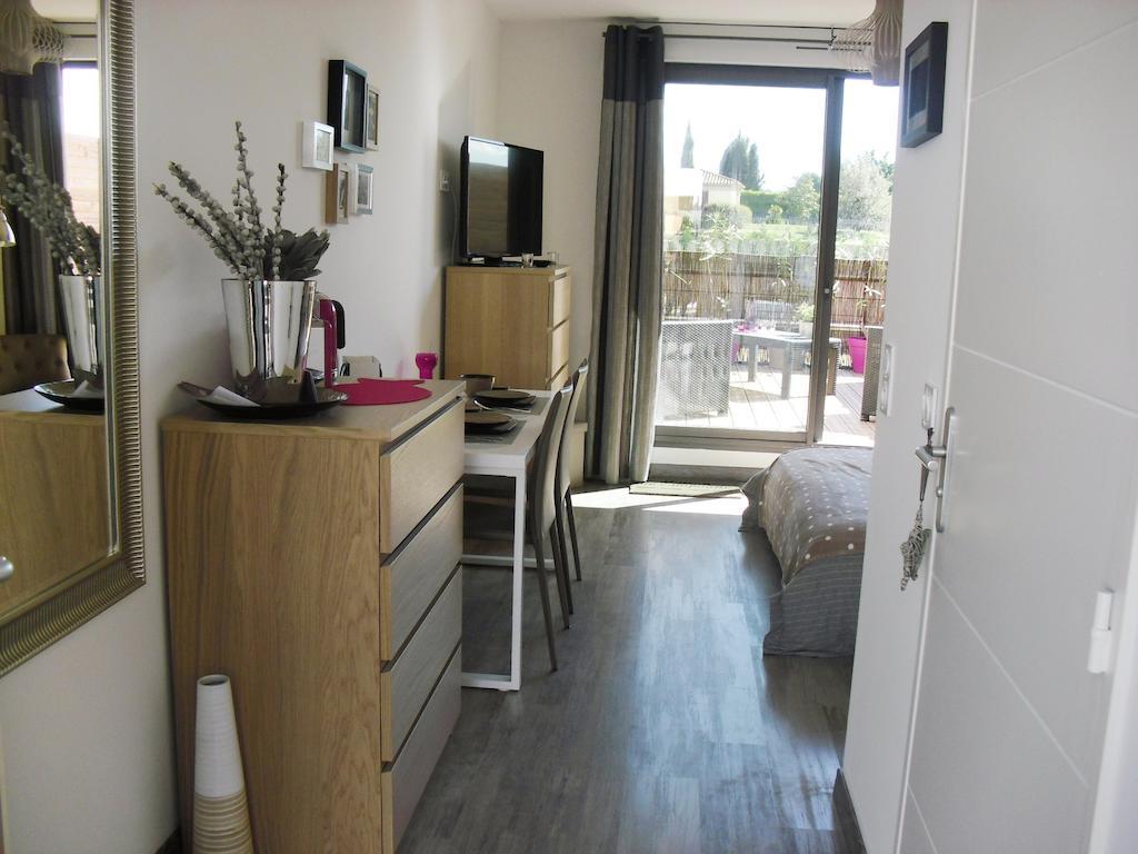 Studio à Deux Pas d'Aix Aix-en-Provence Zimmer foto